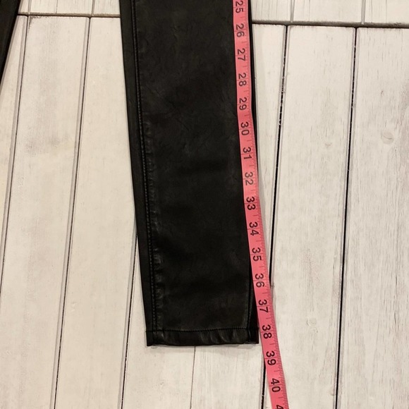 BlankNYC Faux Leather Exposed Button Fly Pants NEW - Picture 16 of 16